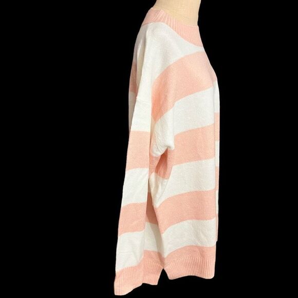 Calvin Klein Blush Pink/ White Sweater / SZ: L / NWT - Picture 2 of 7